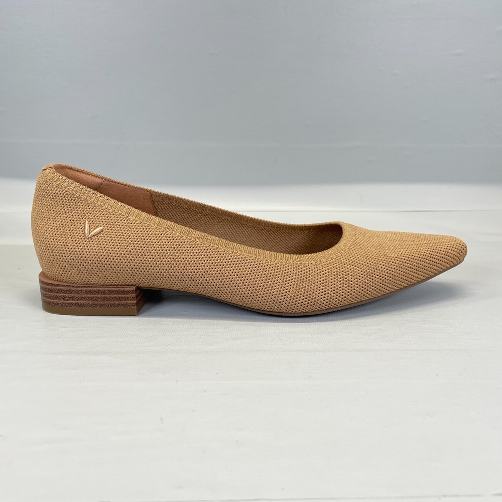 VIVAIA Minnie Pro Shoes Womens Size 37.5 US 7 Brown Slip On Comfort Loafers